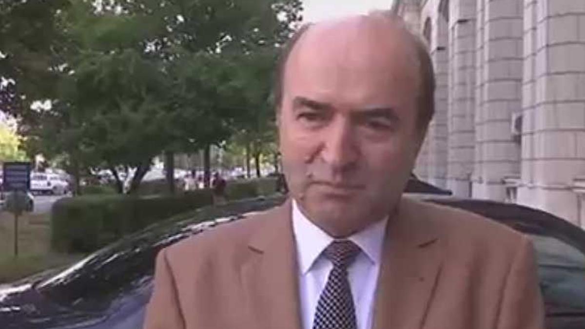 tudorel_toader_98135400