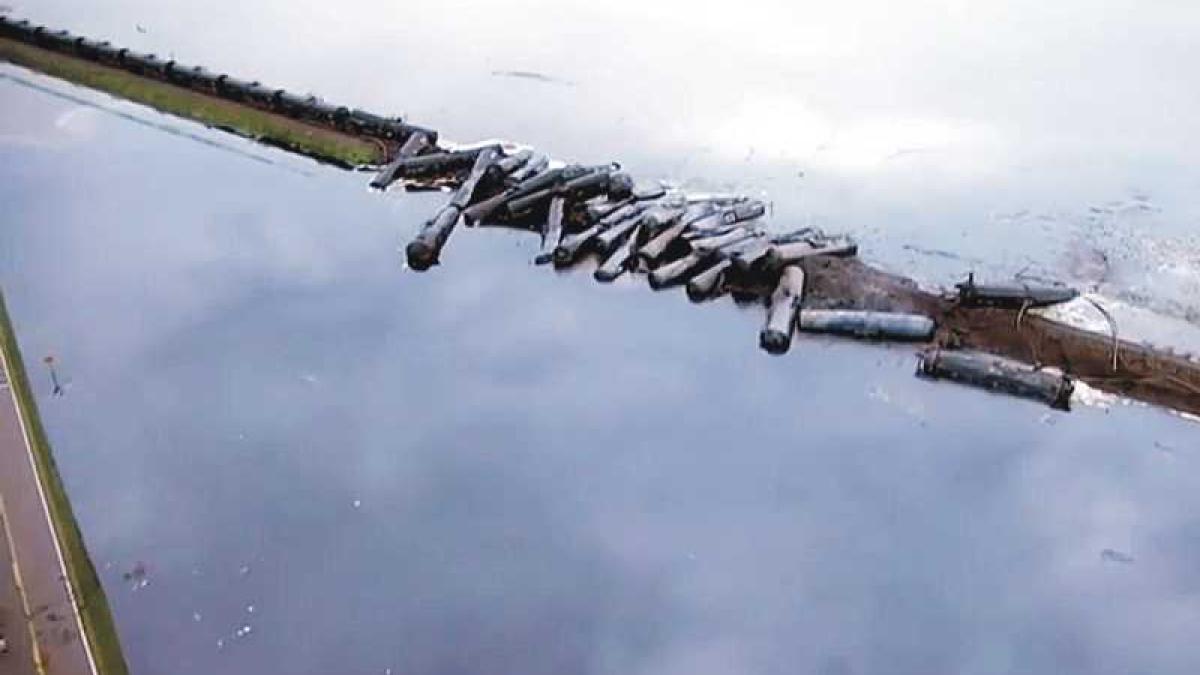 tren_deraiat_petrolusa2_28351200