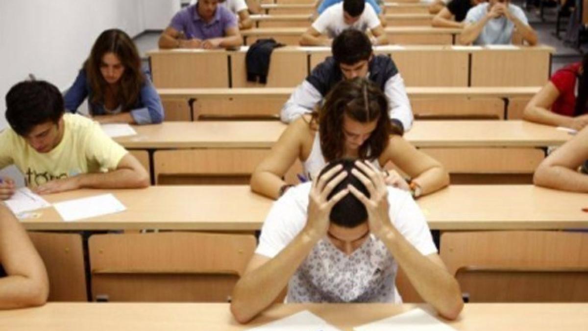 examen_facultate_77540800