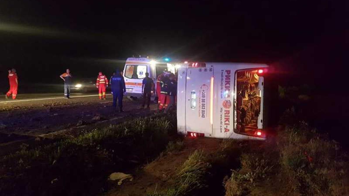 autocar_rasturnat_11079300