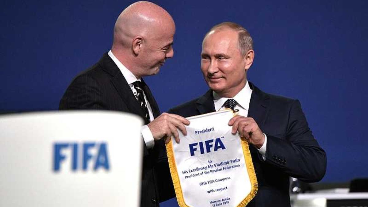 putin_infantino_uefa_mondial_2018_01478500
