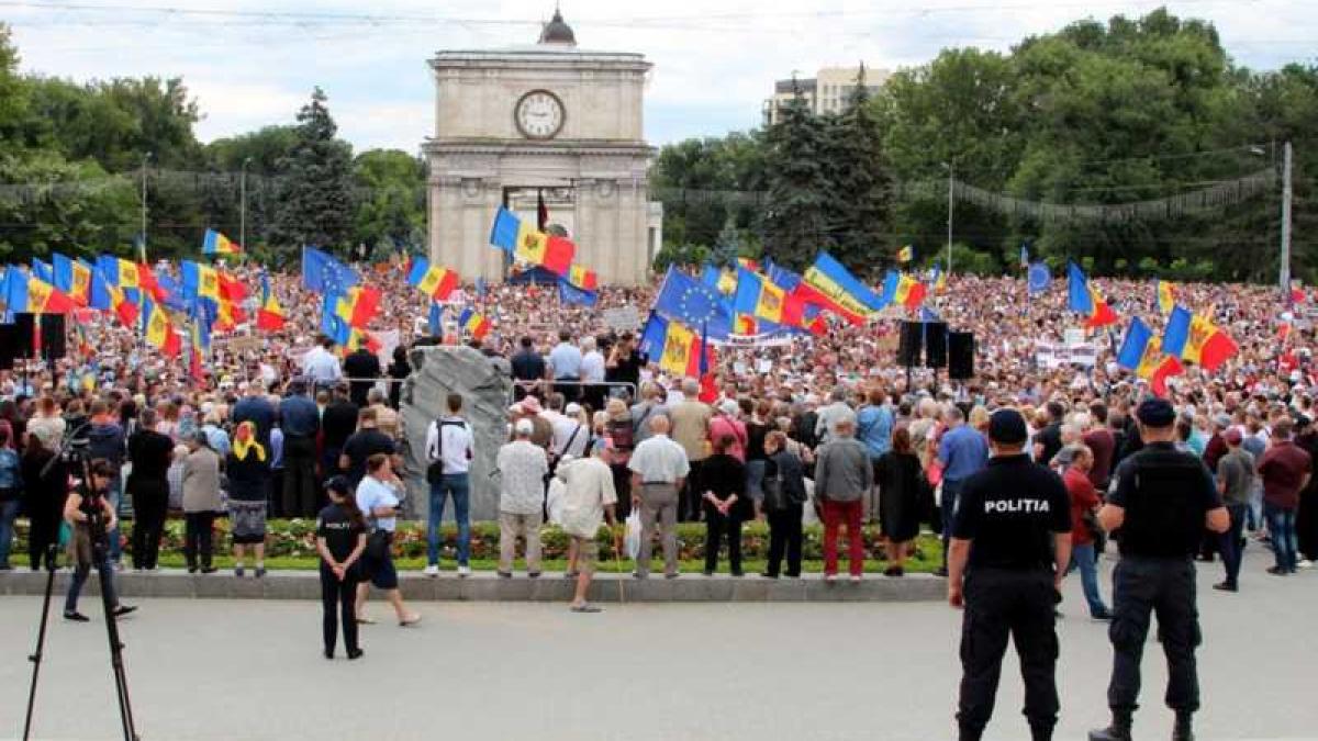proteste_chisinau_iulie_37082000