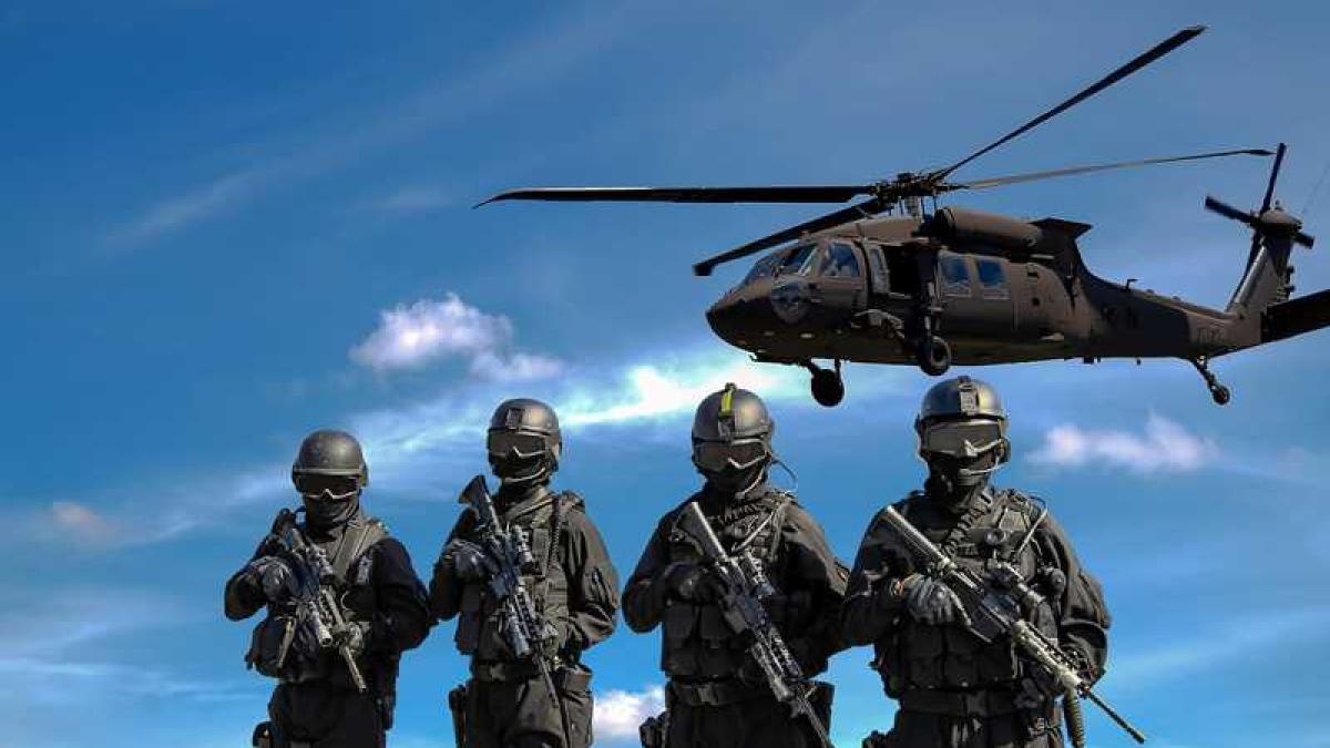 militari_aparare_elicopter_militar_57698900