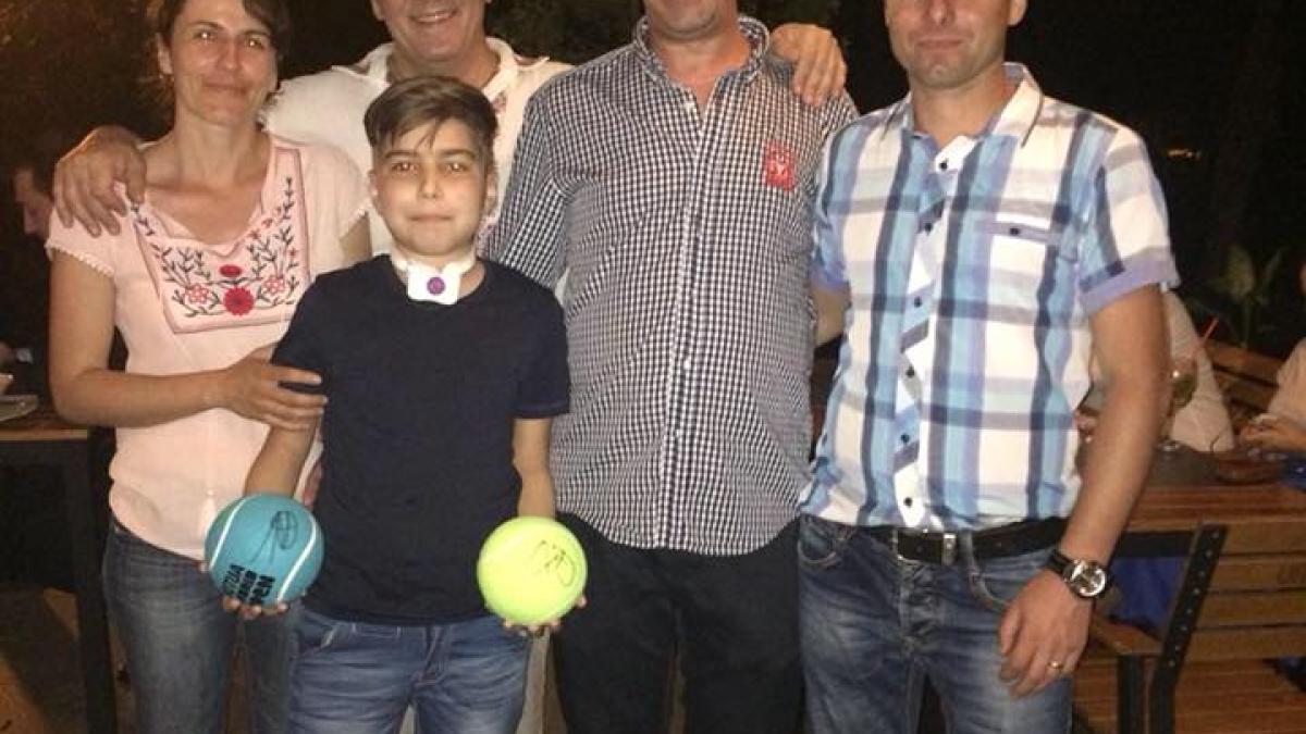 36504825_10204905601236475_6026789480881455104_n_07665100