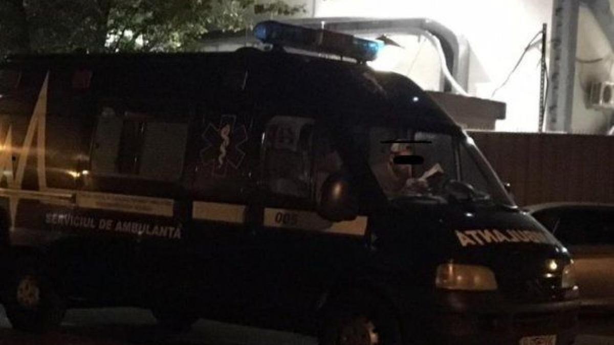 ambulanta_neagra_00606800