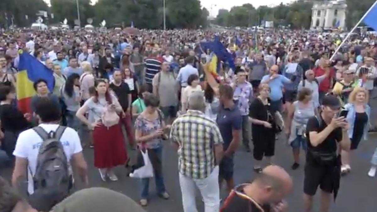 captura_de_ecran_din_2018_06_21_la_20_15_27_60269400