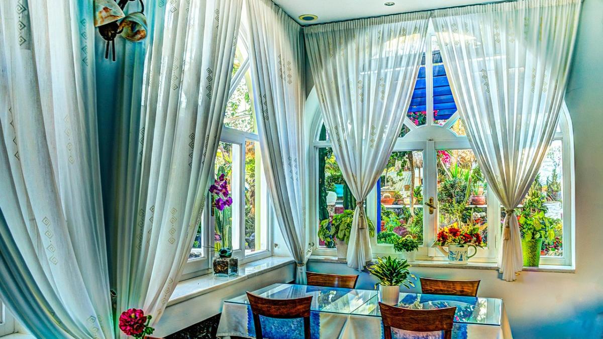 restaurant_de_lux_22339300