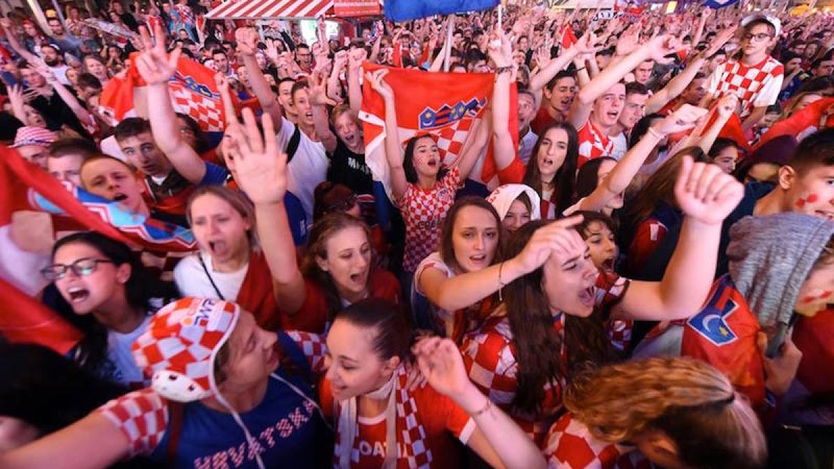 croatia_suporteri_cm2018_27365100