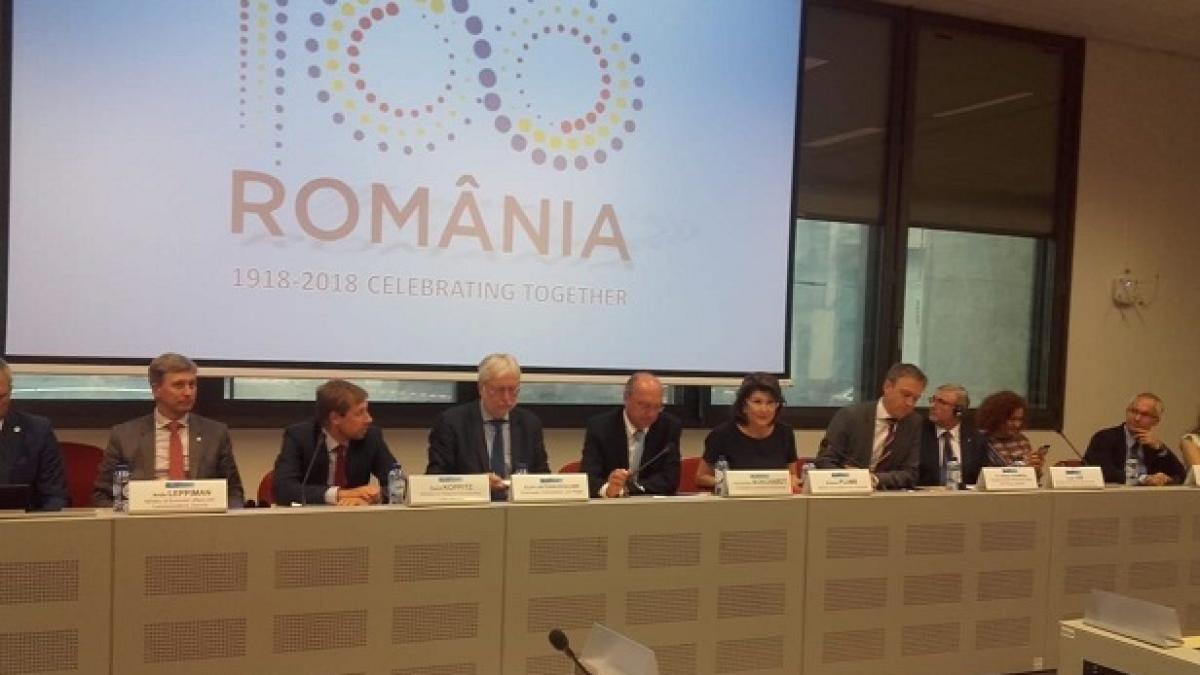 plumb_bruxelles_64036400