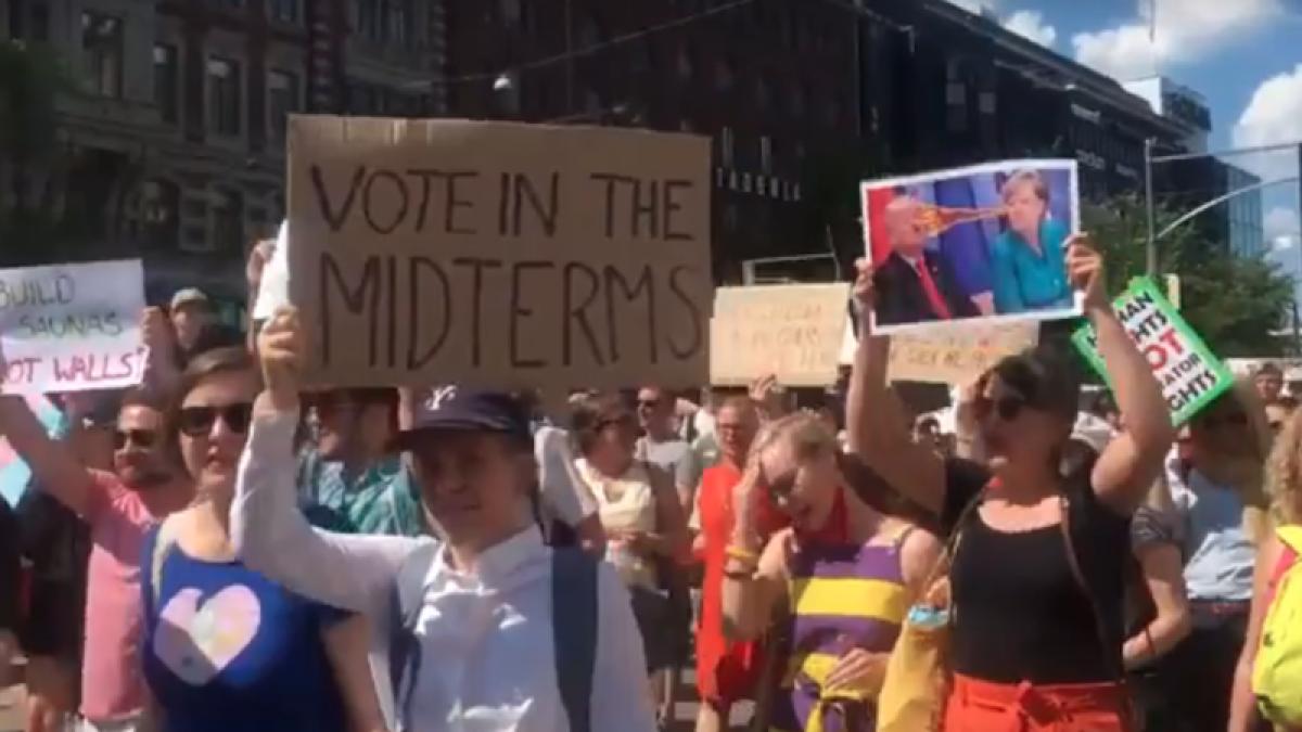 protest_anti_trump_17473200