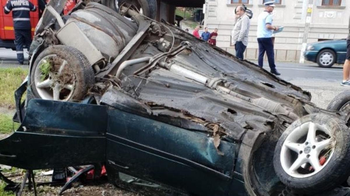 masina_rasturnata_730x430_62390600