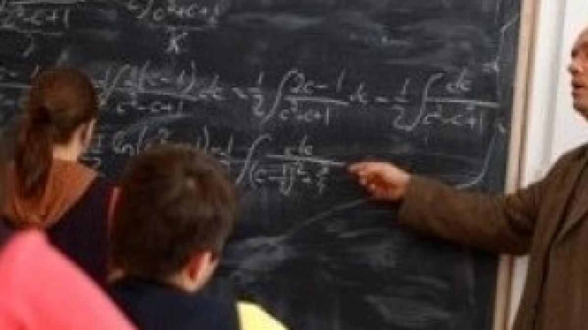 scoala-profesor-1-300x225-e1285764382598