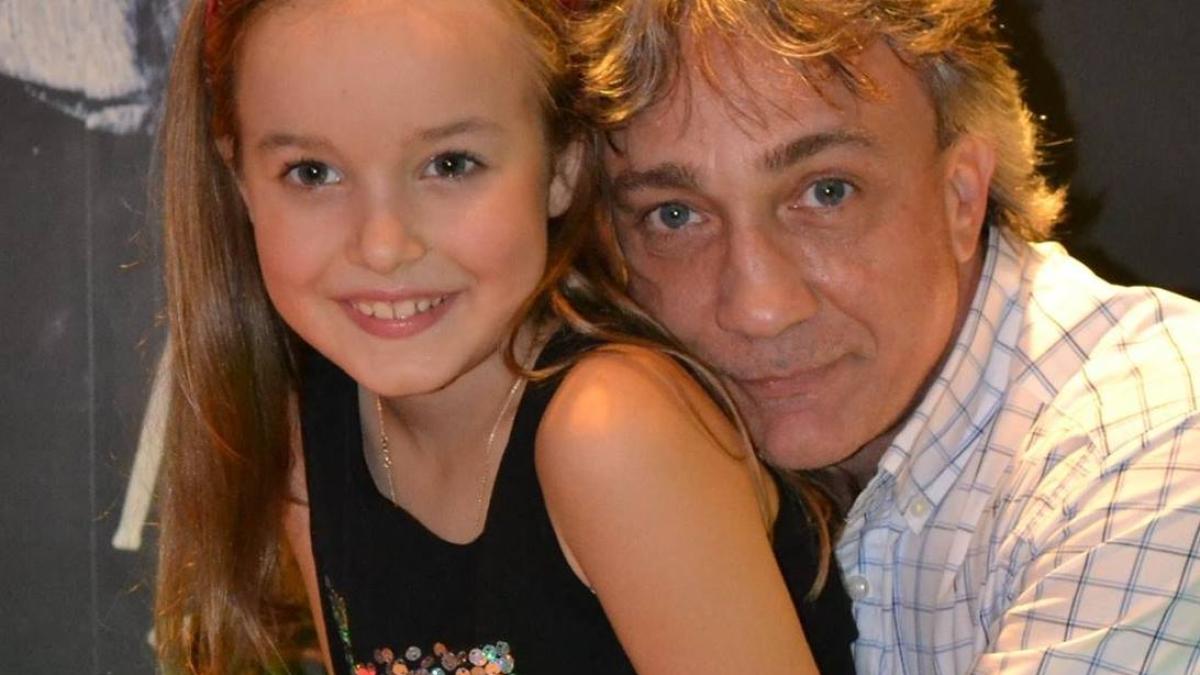 mario_ancuta__alaturi_de_fiica_lui_08152200