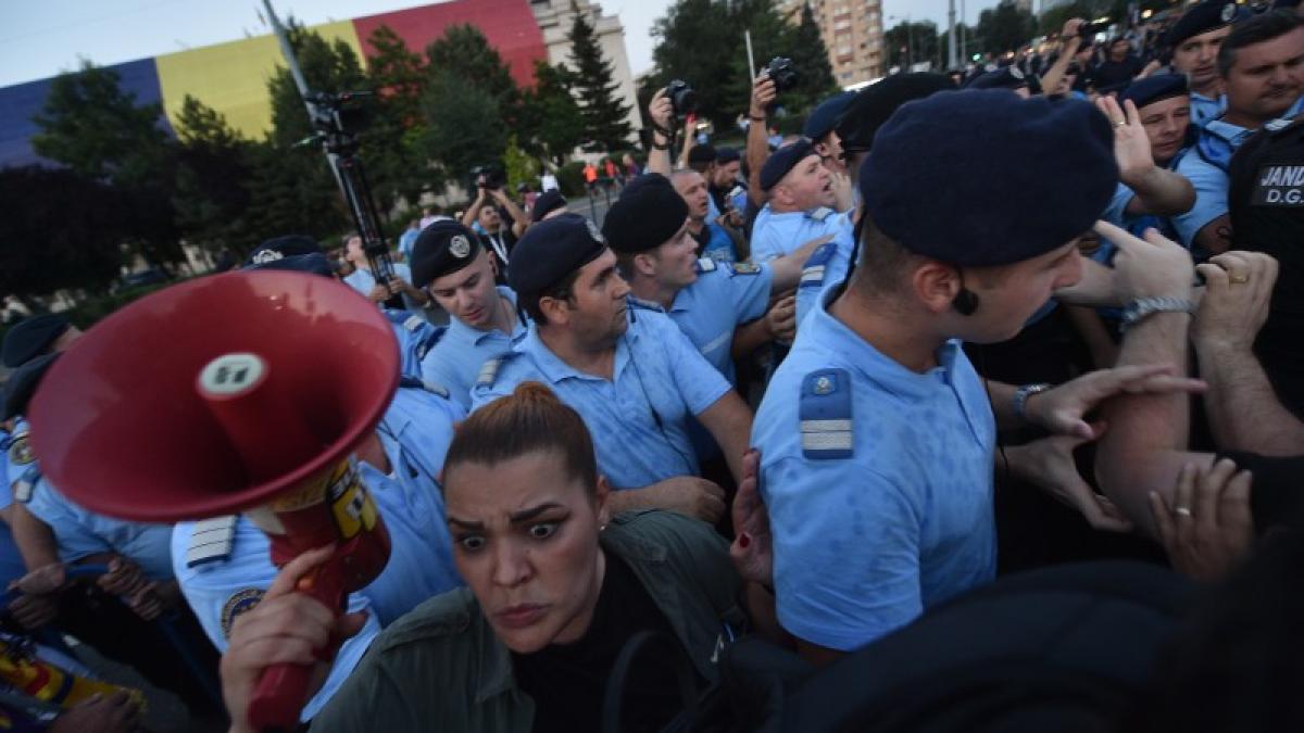 protest_piata_victoriei_angi_serban_85853800