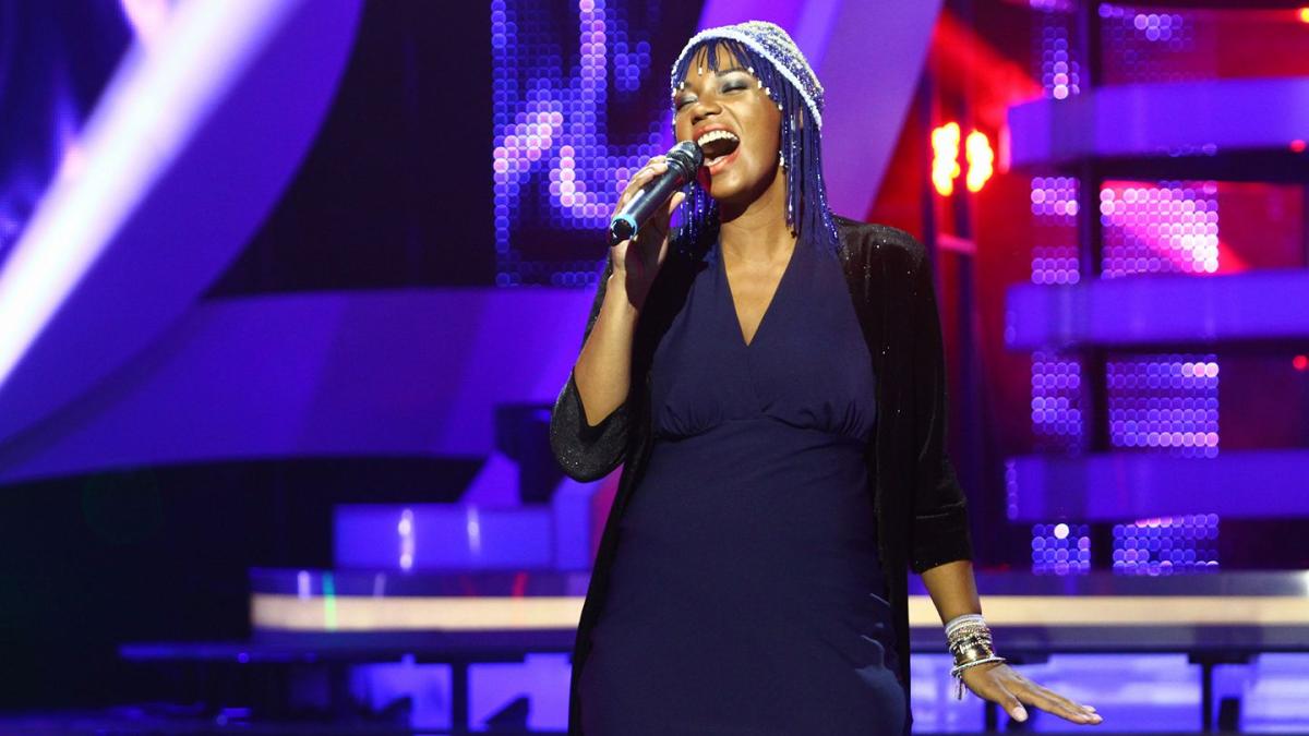 julie_mayaya_91424300