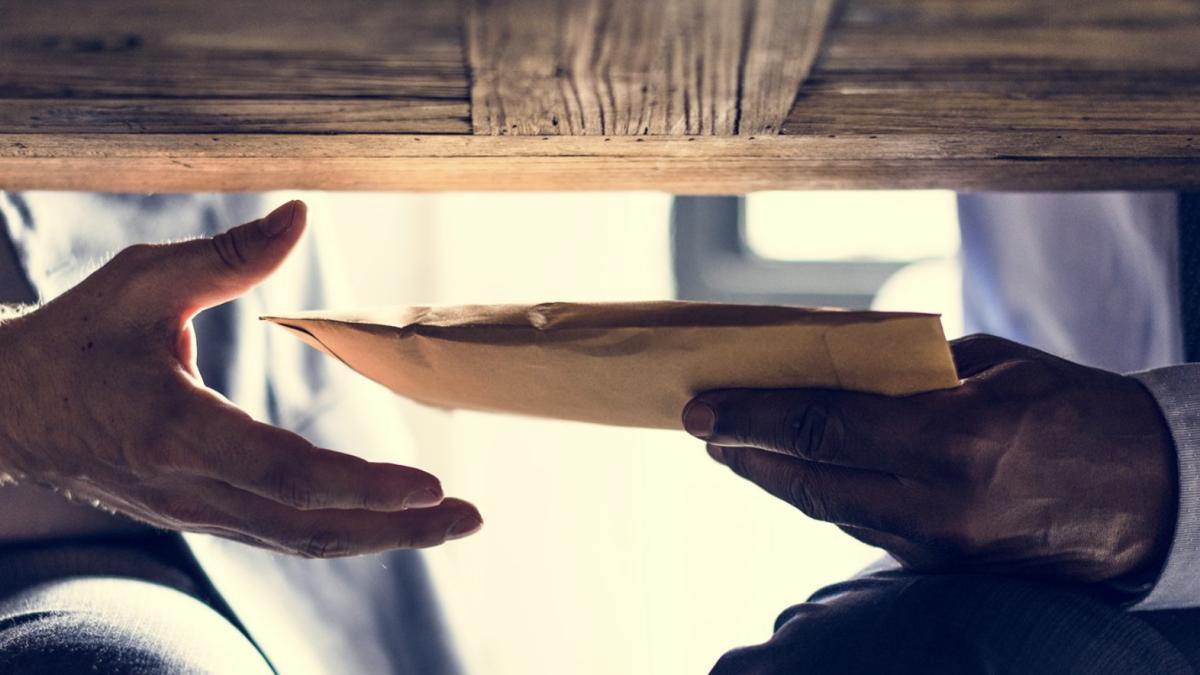 captura_de_ecran_din_2018_07_25_la_15_21_53_71165300