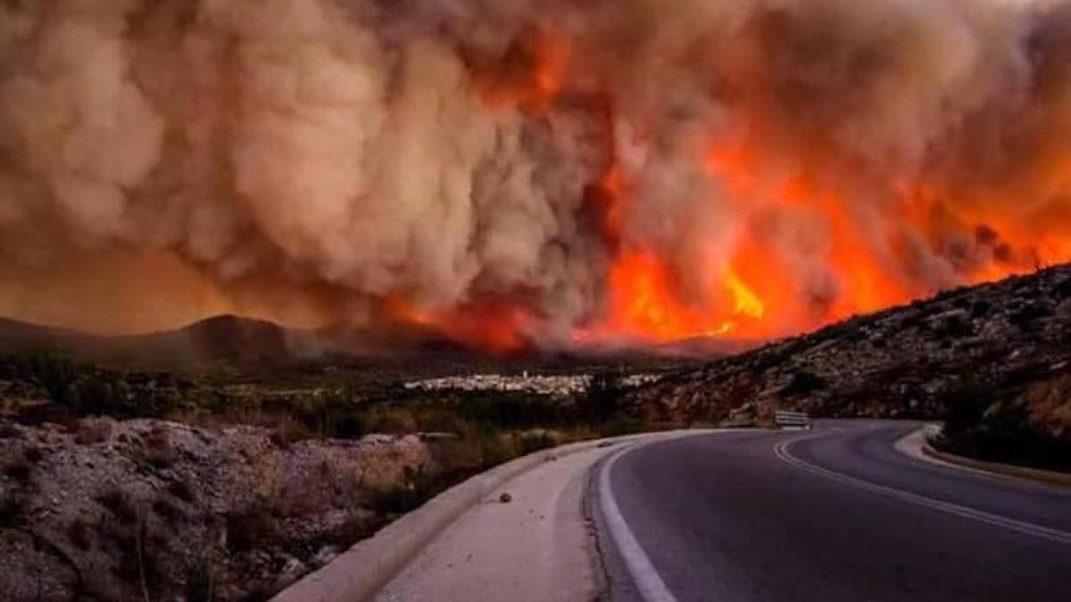 grecia_incendiu_2_90869900