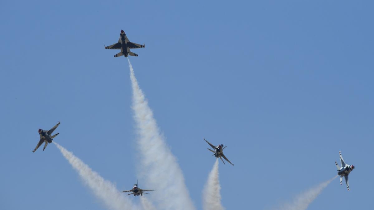 bias_2018__program_bias_2018__cel_mai_mare_show_aerian__la_antena_3_75935300