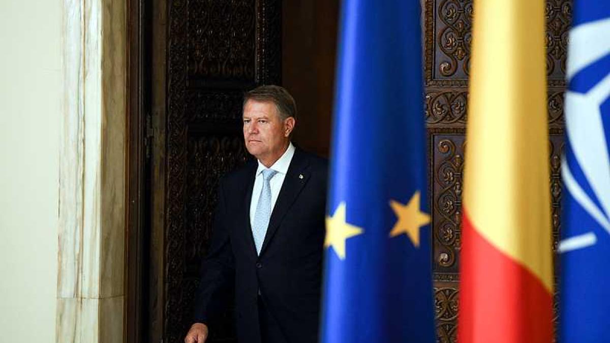 iohannis_drapel_49405200