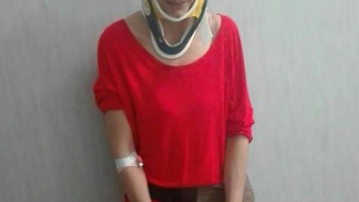 femeia_batuta_semafor_sibiu_40274200