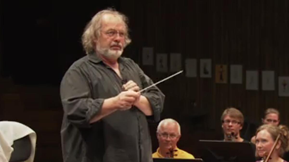 gustav_kuhn_32577400