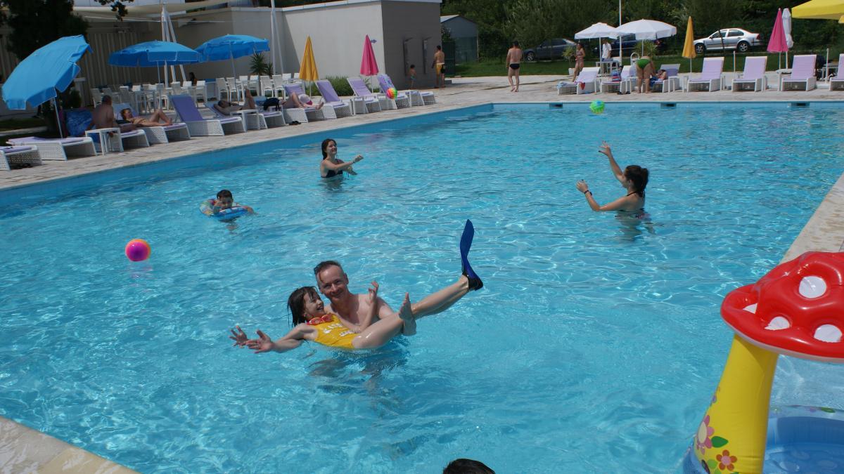 mihai_albu_si_mikaela_2_27165700