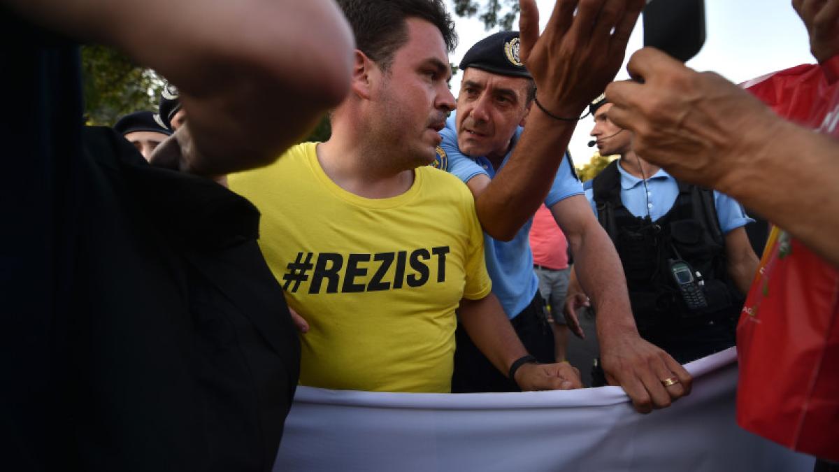 tudor_carstoiu_25024800