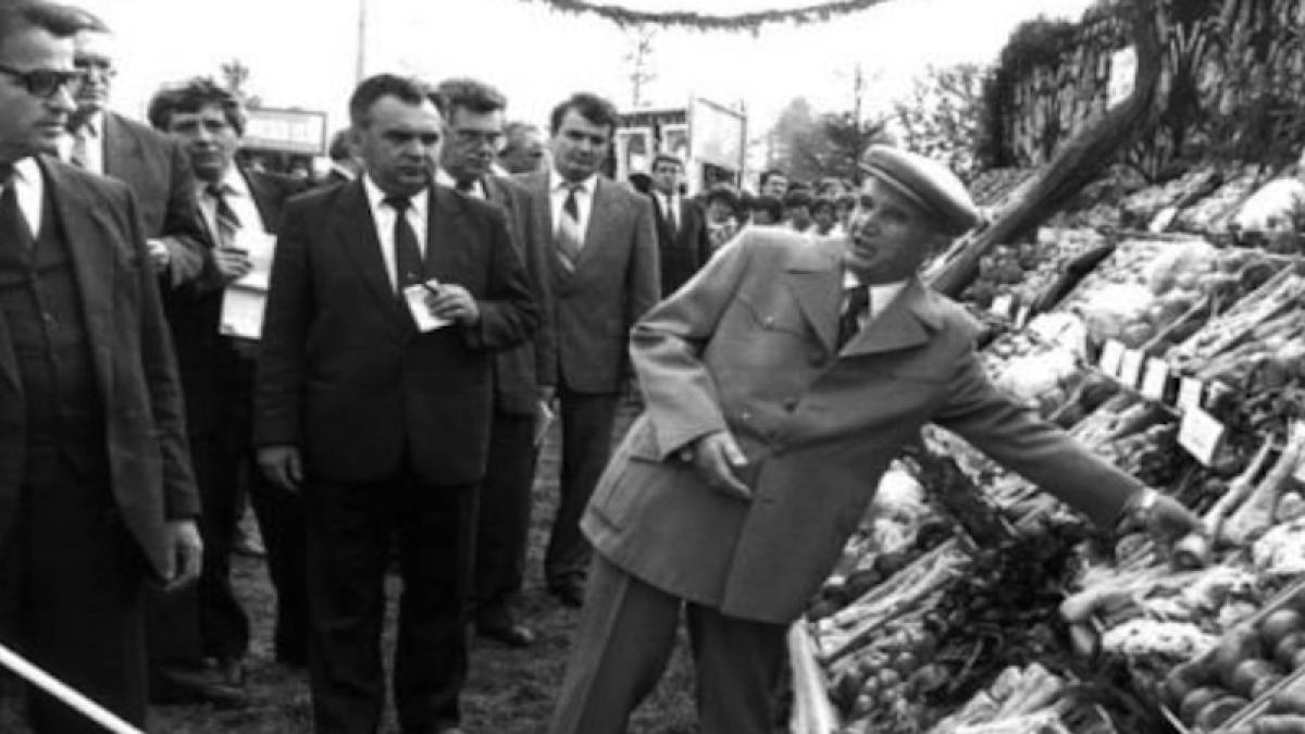 ceusescu_aprozar_51418000