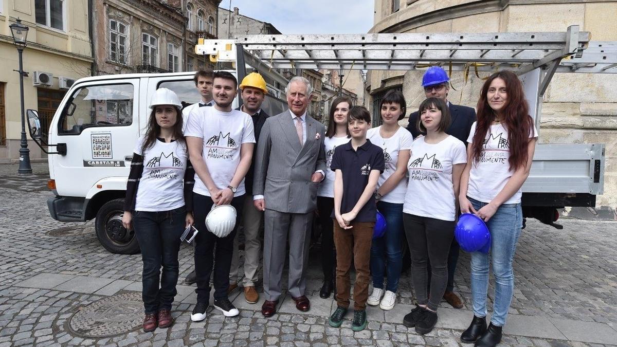 ambulanta_pentru_monumente_si___printul_charles_03345200