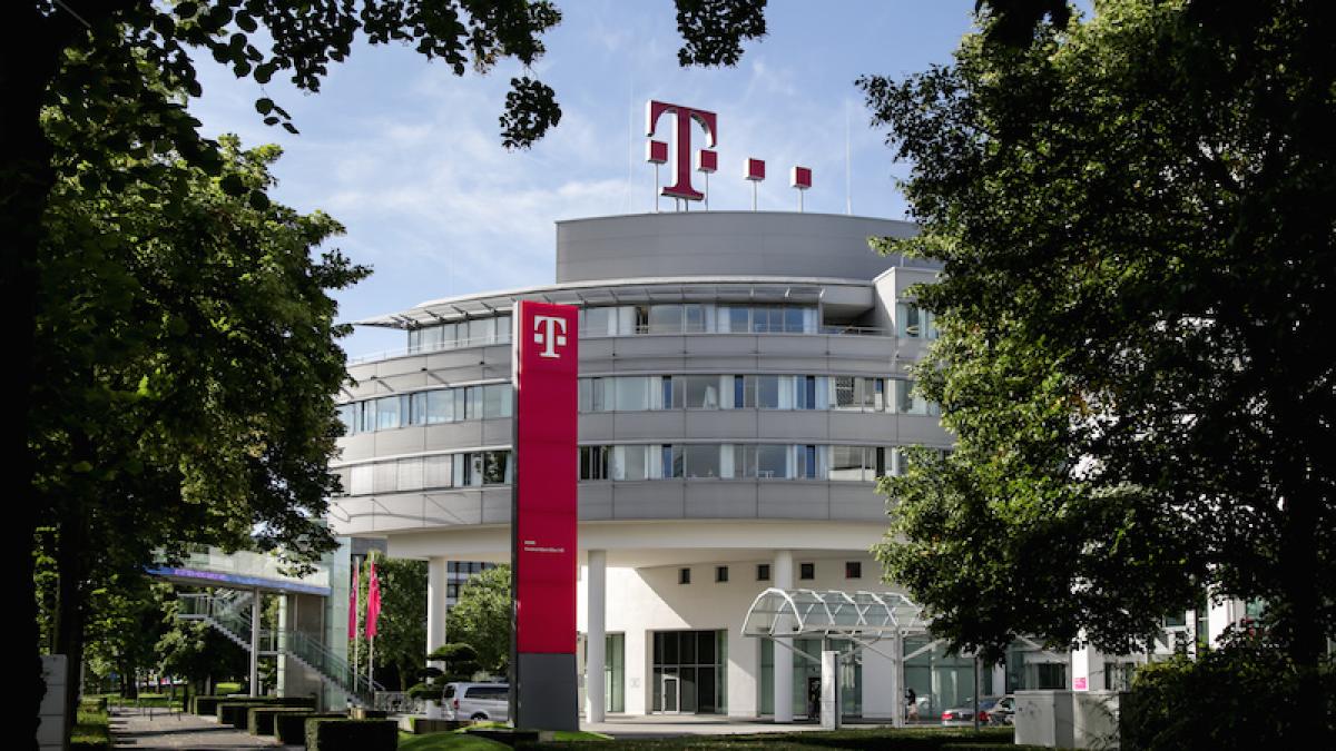 deutsche_telekom_92647200