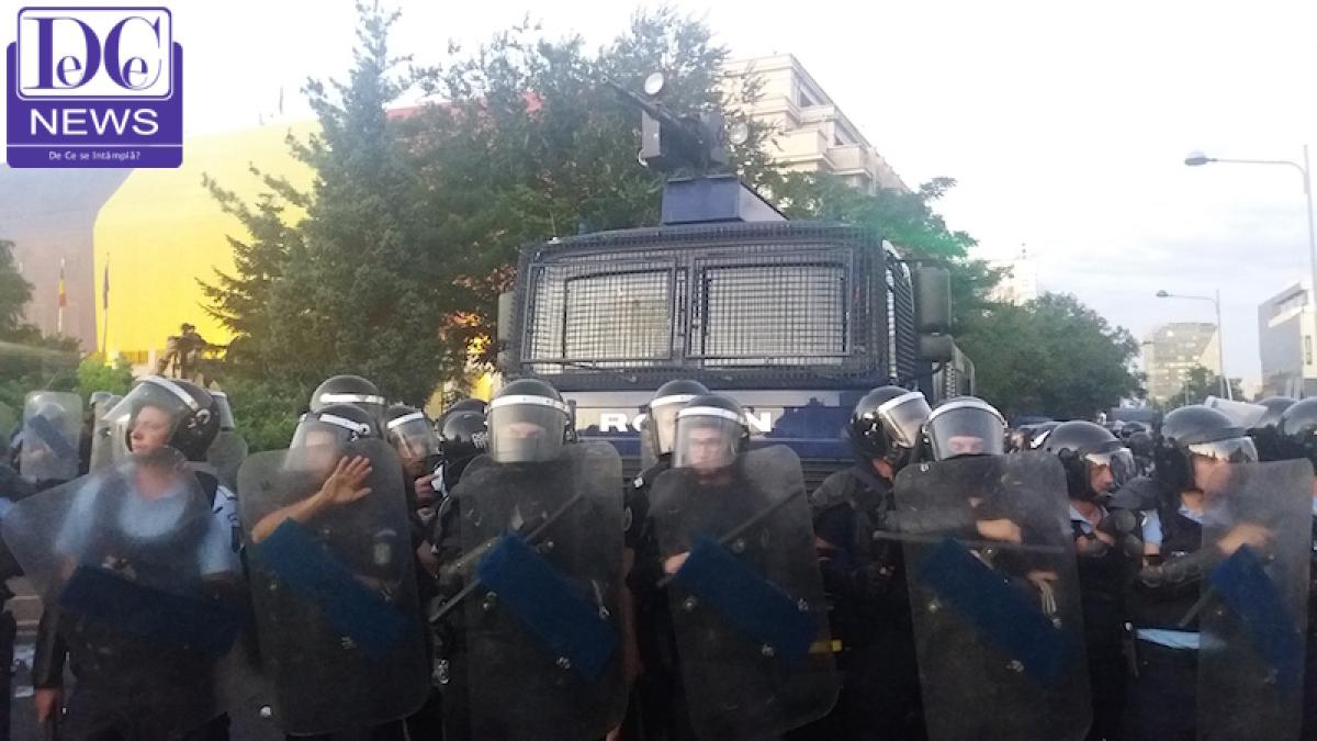 proteste10_jandarmi_tunapa_030_09150700