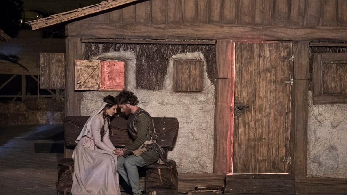 35102730_2071844292856913_6279337187133620224_n_51909300