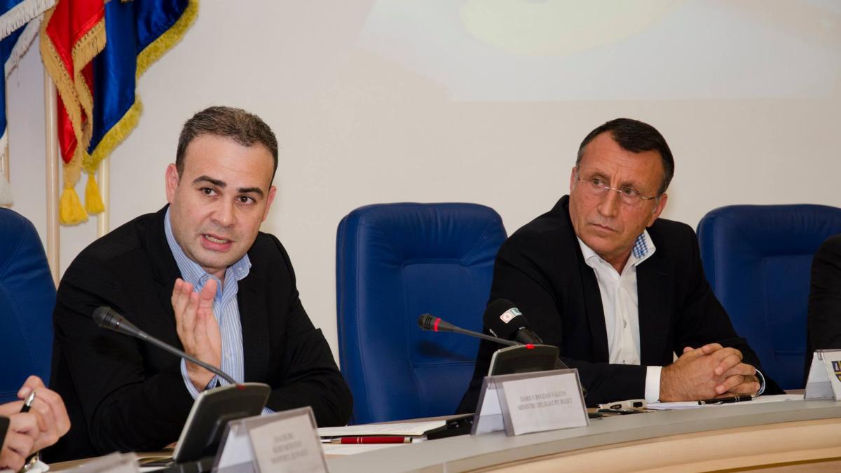 darius_valcov_paul_stanescu_09998700