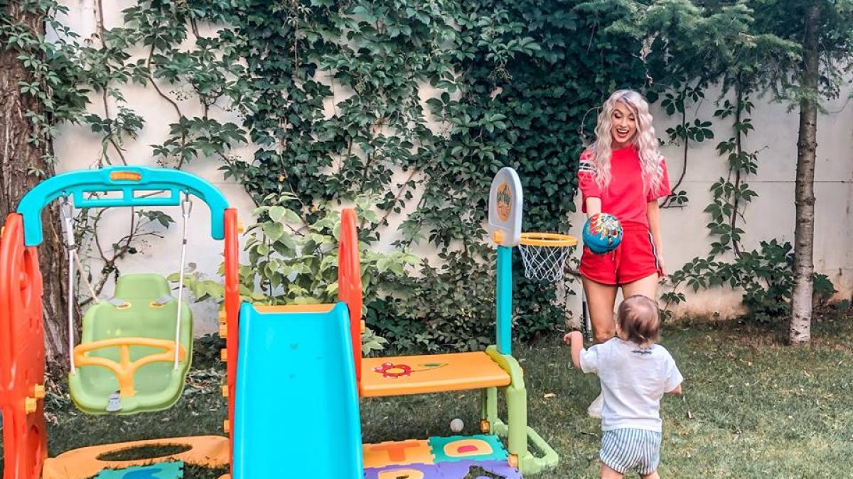 andreea_balan_fiica_gradinita_89551700