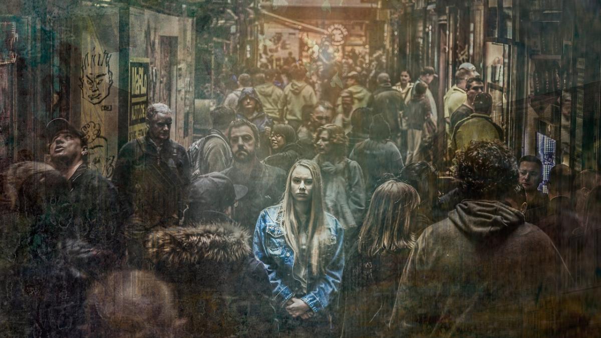 anxietate_singuratate_femeie_52817700