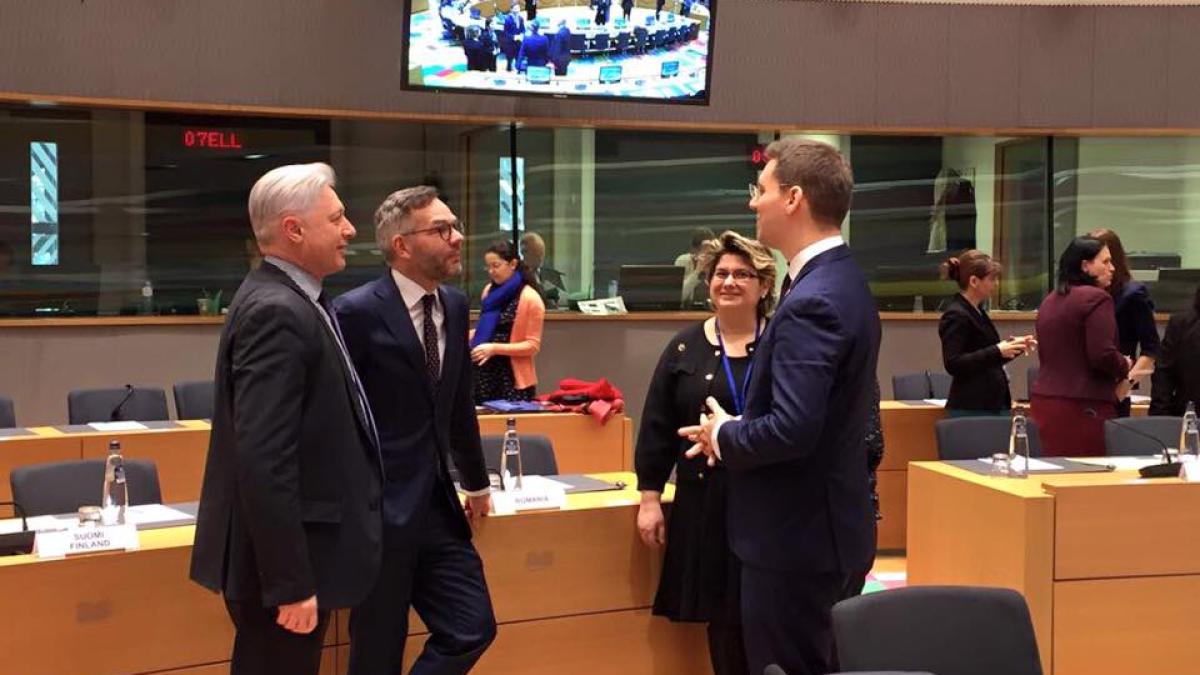 29433306_1233769880059525_5836816763777449984_n_81979700