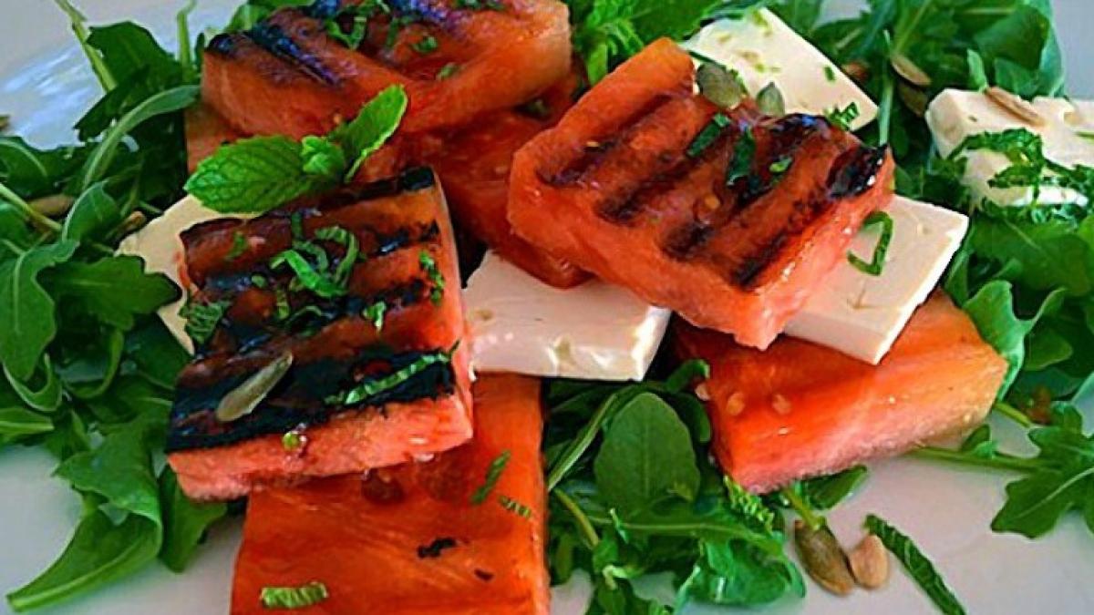 ai_mancat_vreodata_pepene_verde_prajit_la_gratar_iata_reteta_770x428_36510100