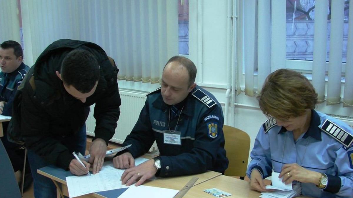 inscrieri_admitere_politie_59271000