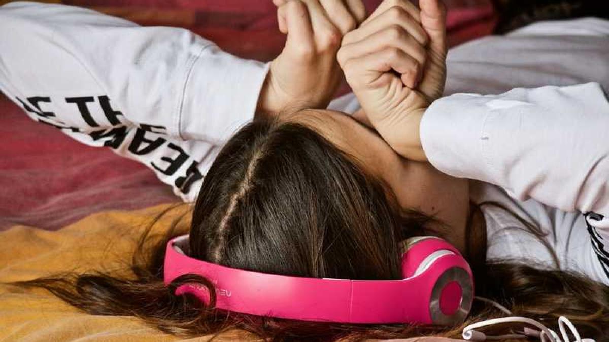 somn_agitat_01198100