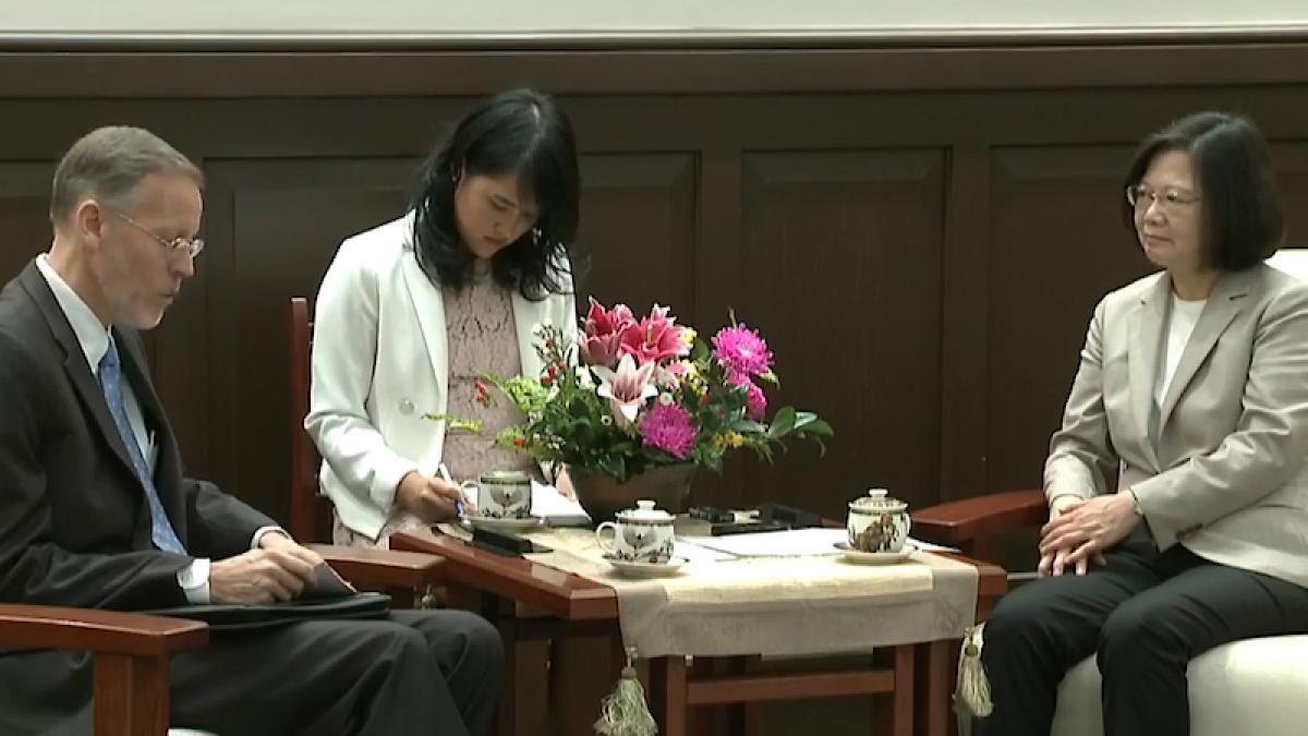 tasi_ing_wen_taiwan_45209400