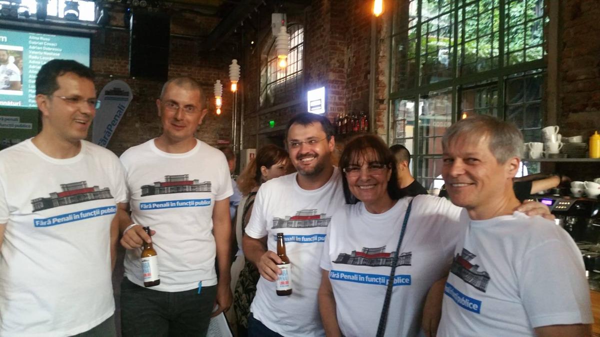 40556928_10155375963542271_1939969657393905664_o_74217400