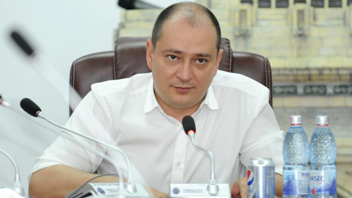 daniel_baluta_67412700