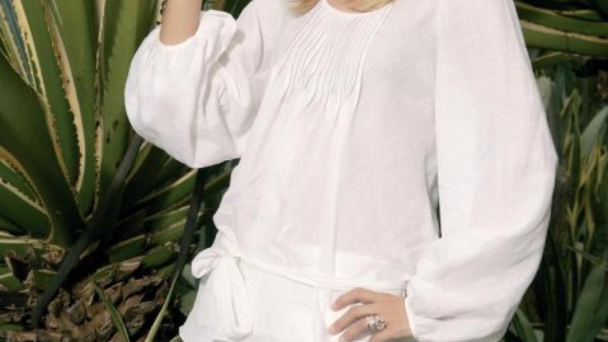 clara_rotescu_77971000