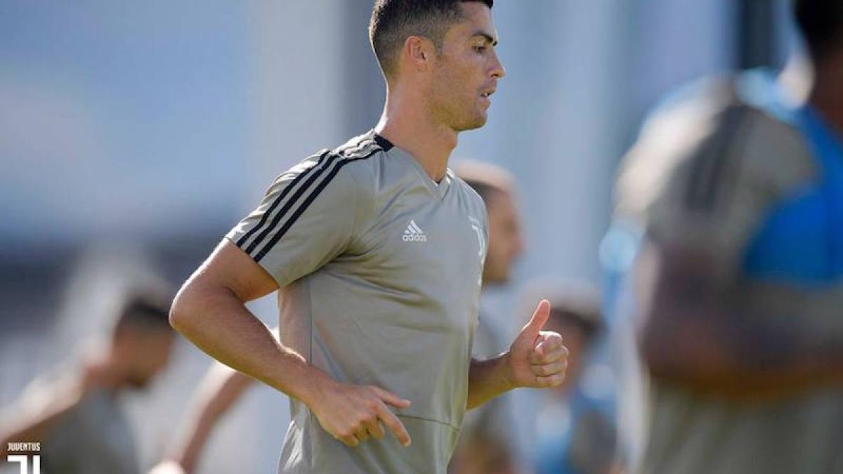 cristiano_ronaldo_fb_09057000