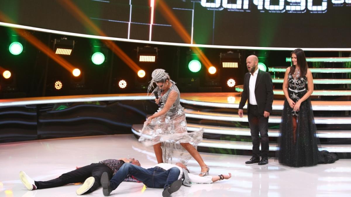 alexandra_velniciuc_te_cunosc_de_undeva_07376300