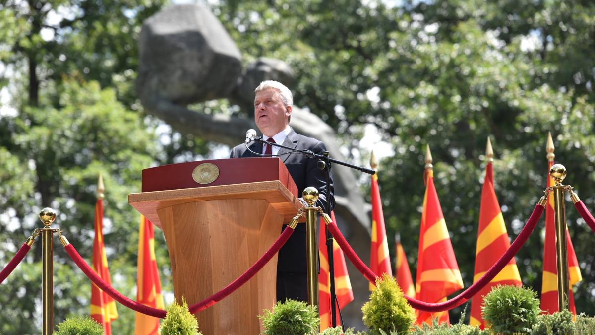 38255344_10155822028861158_1366429774909538304_o_1_34548200