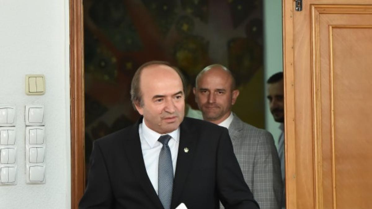 tudorel_toader_2_10048900