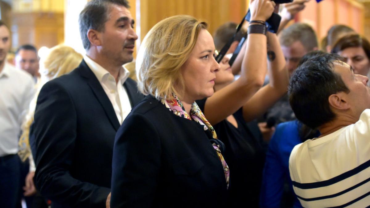 carmen_dan_cexn_psd_21869800