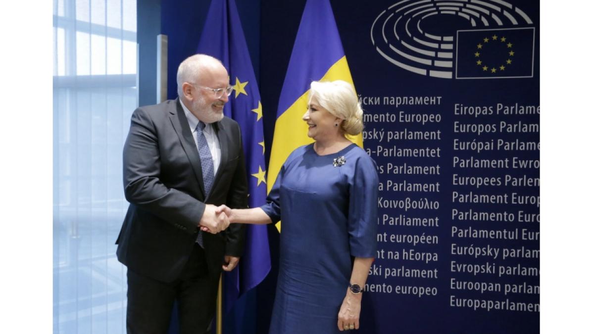 timmermans-dancila_70232200