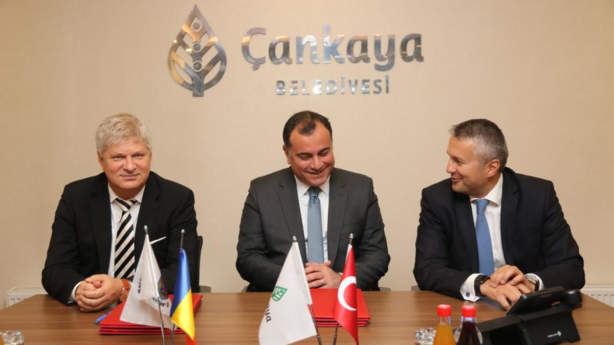 primarul-dan-tudorache-si-primarul-alper-tasprc-ccprc-a6delen_57055100